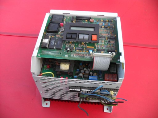 NORD INVERTER NORDAC SK 1900/3 1,9 кВА