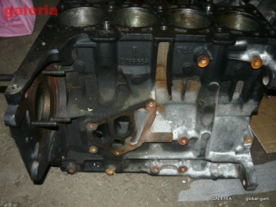 Blok silnika 7766664 BMW E90 2,0D M47