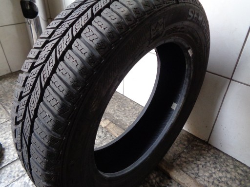 1x зима SEMPERIT MASTER GRIP 165/65R15 81T 7 мм