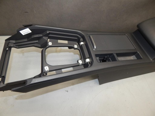 VW PASSAT B8 КОЖАНЫЙ ПОДЛОКОТНИК 3G1863241C