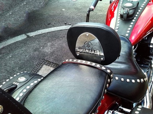 YAMAHA XVS 1300 MIDNIGHT STAR спинка водительского сиденья