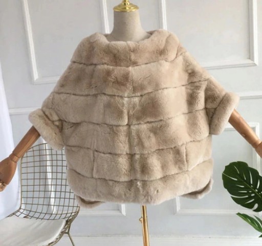 Пончо REX Oversize из меха кролика