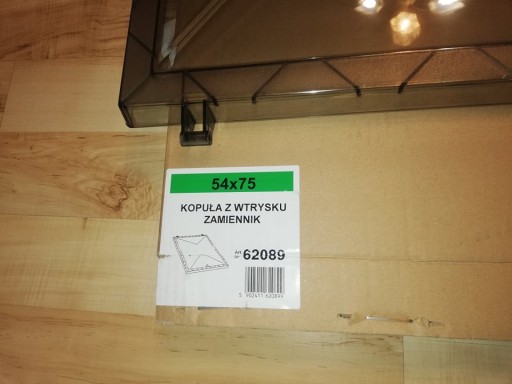 ЛЮК СЪЕМНЫЙ НА КУПОЛЬНОЙ КРЫШЕ FAKRO WSZ 54x75 на крышу, выход к окну