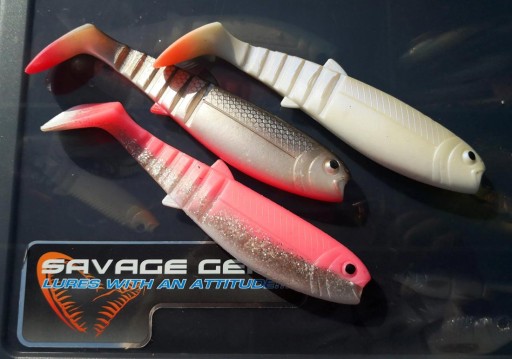LIMITED Savage Gear CANNIBAL KILLER 15 см — УФ-розовый