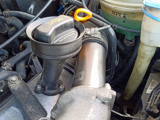 Запасная заглушка EGR на VW Touareg T5 2.5 TDI AXD