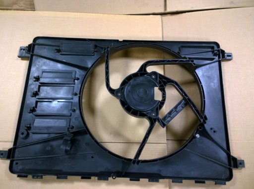 КОРПУС ВЕНТИЛЯТОРА РАДИАТОРА FORD KUGA 08-12