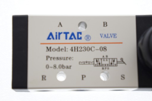 3-ПОЗИЦИОННЫЙ РУЧНОЙ КЛАПАН 5/3 ЗАКРЫТЫЙ AIRTAC 4H230C-08 1/4