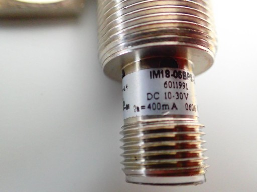 Czujnik indukcyjny SICK IM18, 10-30 VDC, 400 mA