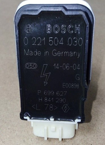 ОРИГИНАЛЬНАЯ КАТУШКА ЗАЖИГАНИЯ RENAULT BOSCH 0221504030