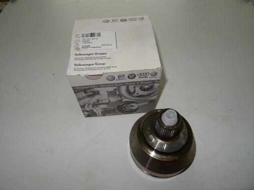 НАРУЖНЫЙ ПРИВОД VW T4 701407321D OEM