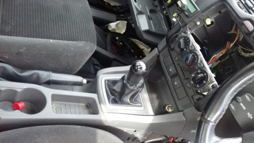 ford focus mk2 уплотнитель корпуса стеклоочистителя двери