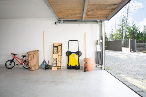 Подметальная машина Karcher S4 Twin, широкая, 68 см, две боковые щетки