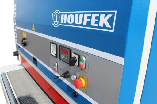 HOUFEK Bulldog 3 950 C широколенточная шлифовальная машина