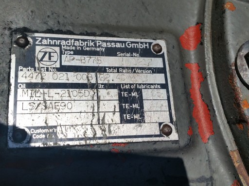 ЧАСТИ КУЗОВА МОСТОВОГО КОРПУСА ZF AP-B775