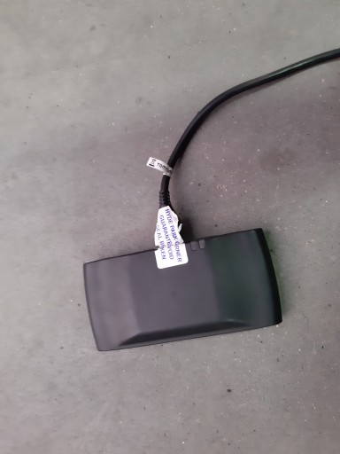 ОТСЛЕЖИВАНИЕ ВАШЕГО АВТОМОБИЛЯ GPS TomTom LINK 410 L0511