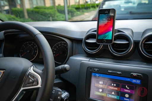 Крепление, держатель телефона Dacia Duster (DD4_2)