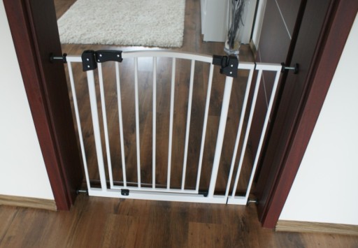 BRAMKA BARIERKA ZABEZPIECZAJĄCA OCHRONNA 73-92 CM.