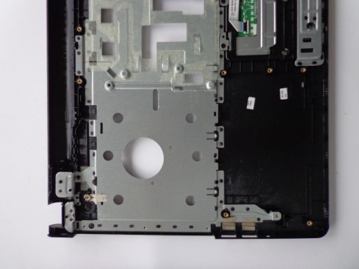 Dell Vostro 3558 Верхняя часть упора для рук №. XG4FW