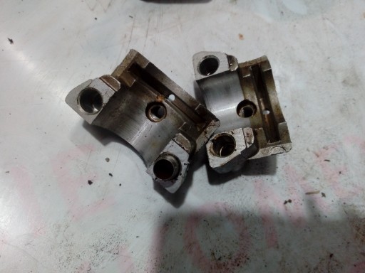 YAMAHA XJ 600 92-03 MOSTEK WAŁKA ROZRZĄDU STOPKA UCHWYT MOCOWANIE GŁOWICY