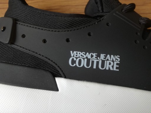VERSACE JEANS COUTURE Черные кроссовки, размер 40