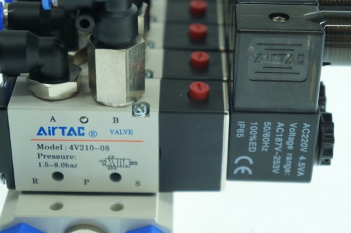 Островной 7-клапанный электромагнитный клапан AIRTAC 5/2-1/4-230 В переменного тока