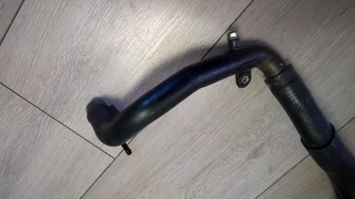 YAMAHA R1 RN12 RN19 ШЛАНГ ХОЛОДИЛЬНИКА