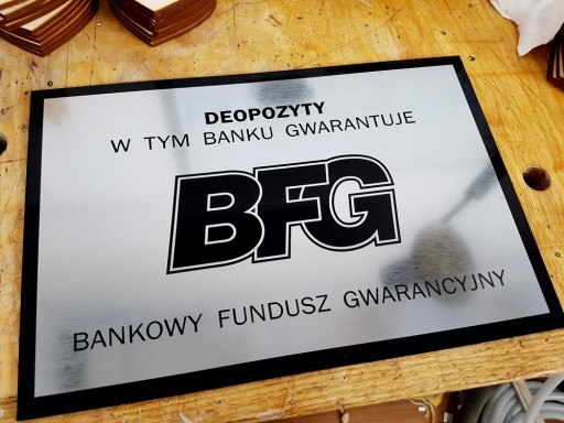 ВЫВЕСКА С ГРАВИРОВКОЙ ИНФОРМАЦИОННАЯ ДОСКА 16х11см