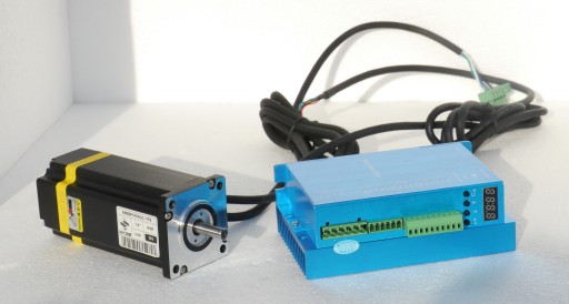 Zestaw silnik sterownik serwo krokowy 4Nm 5.8A