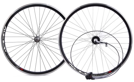 КОЛЕСА 26 ДЮЙМОВ, ПЕРЕДНИЕ ЗАДНИЕ ШЕСТЕРНИ SHIMANO NEXUS 3V