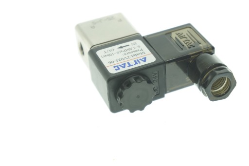 ЭЛЕКТРОМАГНИТНЫЙ КЛАПАН AIRTAC 2V025-08 2/2 -1/4- 230 В переменного тока