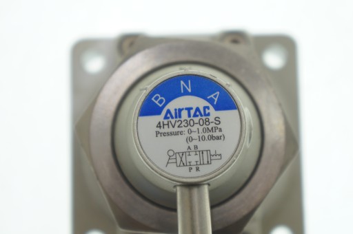 РУЧНОЙ КЛАПАН ПАНЕЛИ AIRTAC 4HV23008S 4/3-1/4