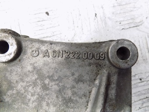 ОПОРА ПОЛОВИНА - Mercedes VITO W639 2.2 CDI 03-14