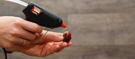 КЛЕЕВОЙ ПИСТОЛЕТ ДЛЯ ГОРЯЧЕЙ СКЛЕИВКИ 7 мм 20 Вт