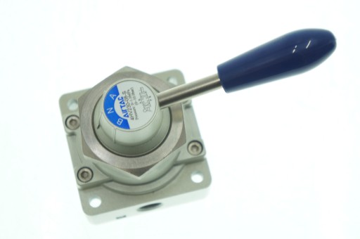 РУЧНОЙ КЛАПАН ПАНЕЛИ AIRTAC 4HV23008S 4/3-1/4