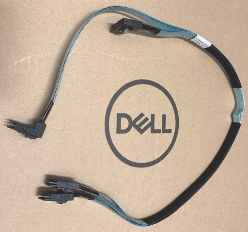 HP mini-SAS <> min-SAS (номер по каталогу: 756909-001)