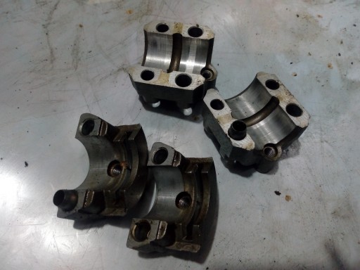 YAMAHA XJ 600 92-03 MOSTEK WAŁKA ROZRZĄDU STOPKA UCHWYT MOCOWANIE GŁOWICY