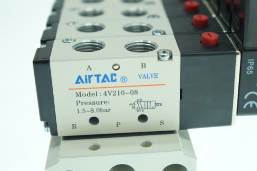 8-клапанный остров, электромагнитный клапан AIRTAC 5/2-1/4-230В