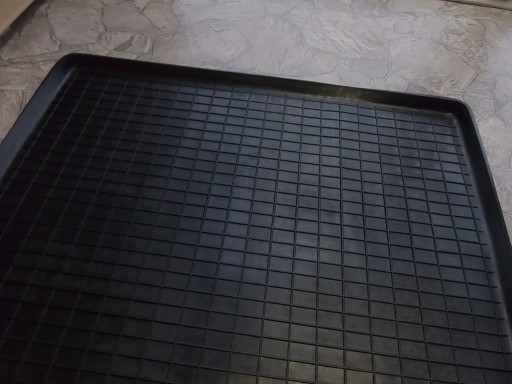 РЕЗИНОВЫЙ КОВРИК БАГАЖНИКА 100X115 SOLID