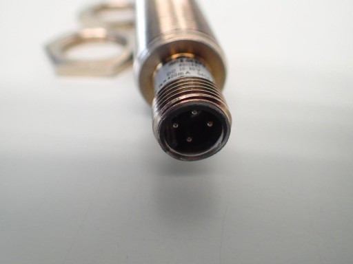 Czujnik indukcyjny SICK IM18, 10-30 VDC, 400 mA