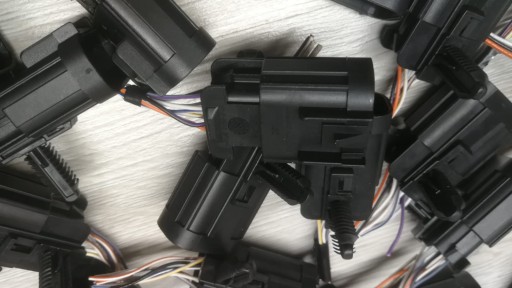 Разъем-куб DELPHI GT-150 8 PINS, MALE