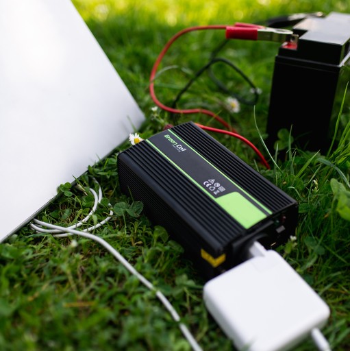 Автомобильный преобразователь напряжения GreenCell IPS 500/1000 24 В