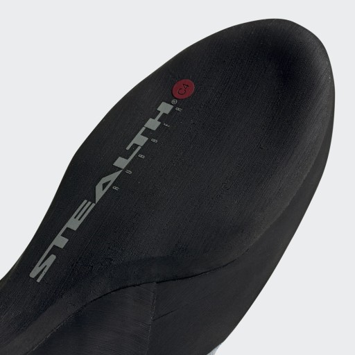 МУЖСКИЕ КРОССОВЫЕ КРОССОВКИ ADIDAS FIVE TEN HIANGLE