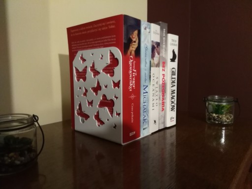 Подставка для книг «Бабочка», металл, белый матовый