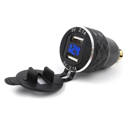 РАЗЪЕМ DIN ВОЛЬТМЕТР ЗАРЯДНОЕ УСТРОЙСТВО 2x USB 2.1A TIR