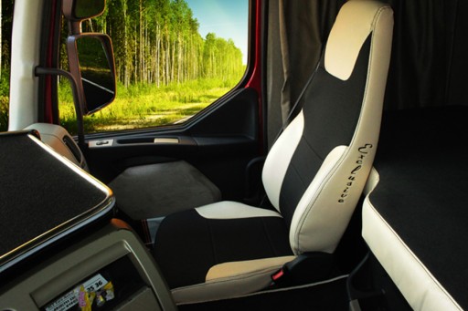Чехлы на сиденья RENAULT PREMIUM TRUCKS ПОСЛЕ 2005 ГОДА SKAJ