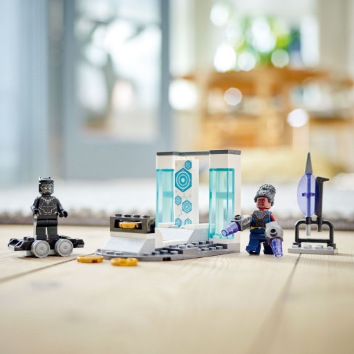 LEGO Super Heroes Marvel: Лаборатория Шури 76212