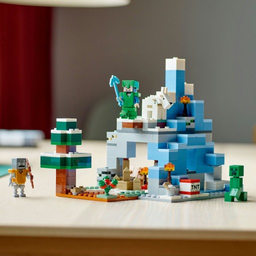 LEGO Minecraft Снежные вершины 21243