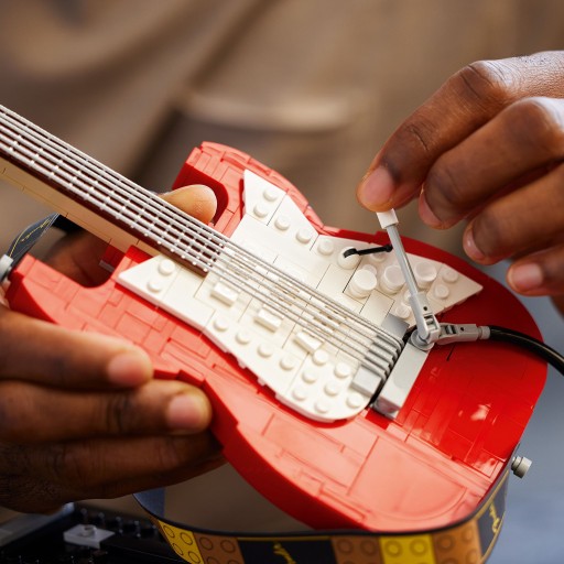 LEGO 21329 Ideas Гитарные кубики Fender Stratocaster Идеальный подарок