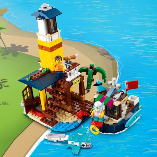 LEGO Creator 3 в 1 31118 Surfer House на пляже
