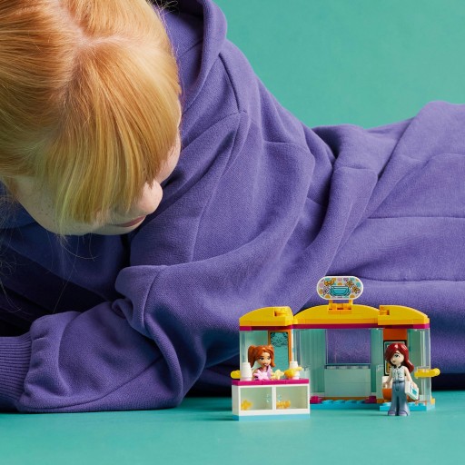 LEGO(R) FRIENDS 42608 Маленький магазин аксессуаров
